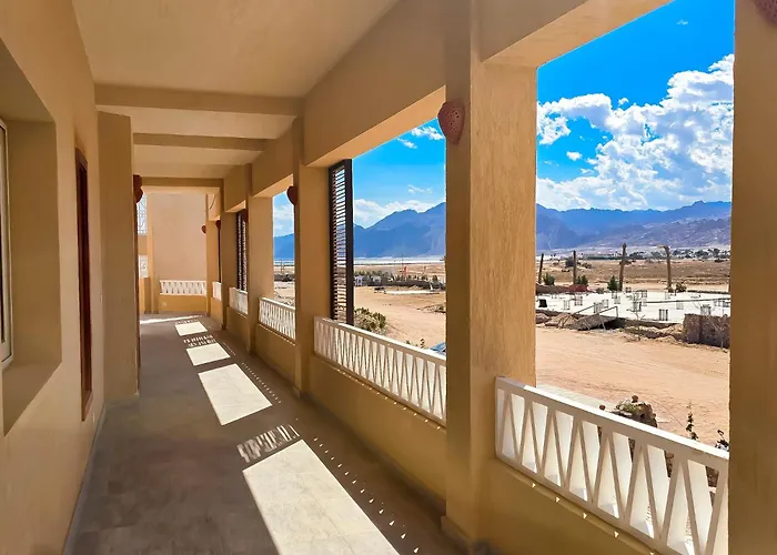 Nadira Loft Sea View & Sunrise Apartment